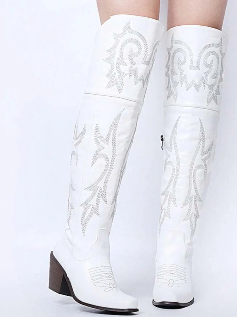 N/A chic white